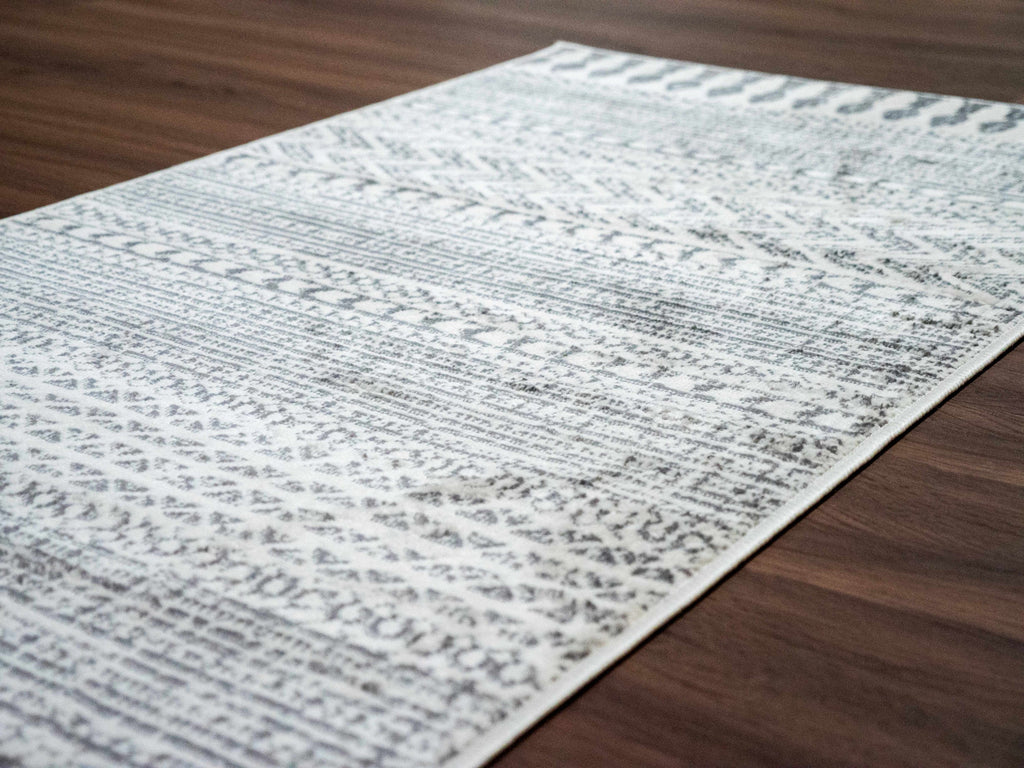 Tigri Aztec Ivory & Gray 2311 Area Rug - Clearance